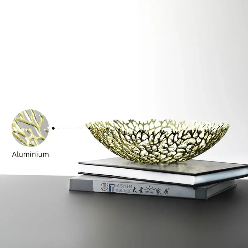 Gold Decorative Oval Fruit Basket Bowls,Golden Metal Serving Plate Trays for Kitchen,Coffee,Dinning Table Snack Leaves Plates