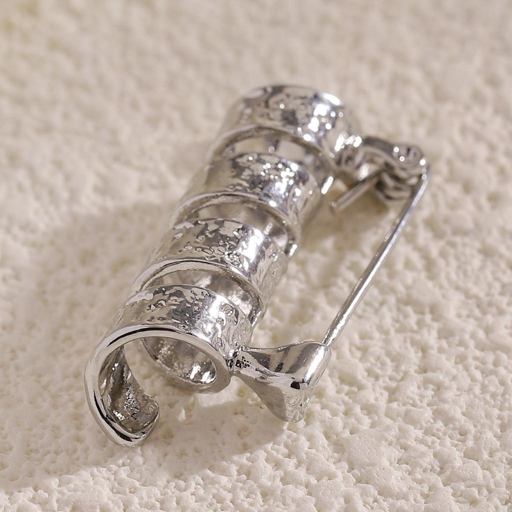 Multi Layer Hollow Curved Brooch Minimalist Trendy Women Clothing Decor Accessory