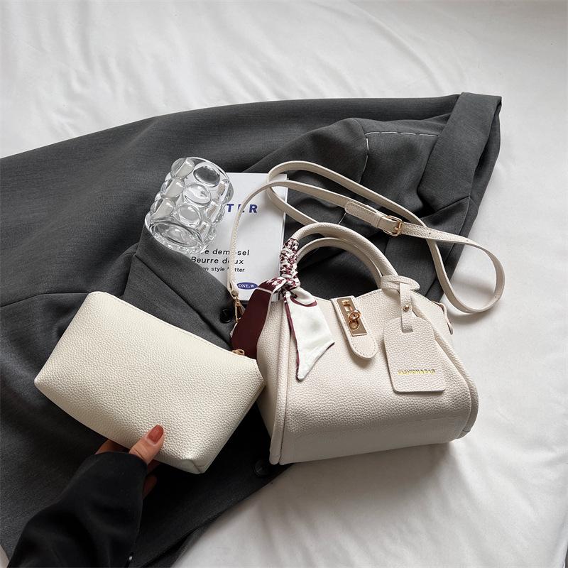 Nischenmode handgetragene Bucket Bag Damen 2025 neuer Trend Schultertasche hoher Wert lässige Umhängetasche