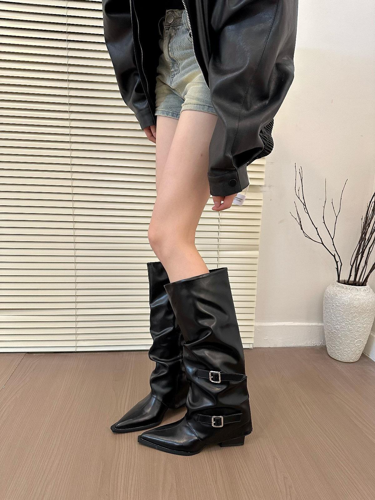 

Paris fashion essence! Korean version of pointed-toed belt buckle trouser boots for women s autumn and winter fashion spice girls thick-heeled boots 40
