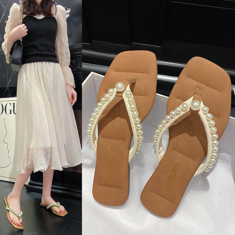 Flat-bottomed flip-flops women's summer new square head pinch foot fashion pearl beach cool slippers