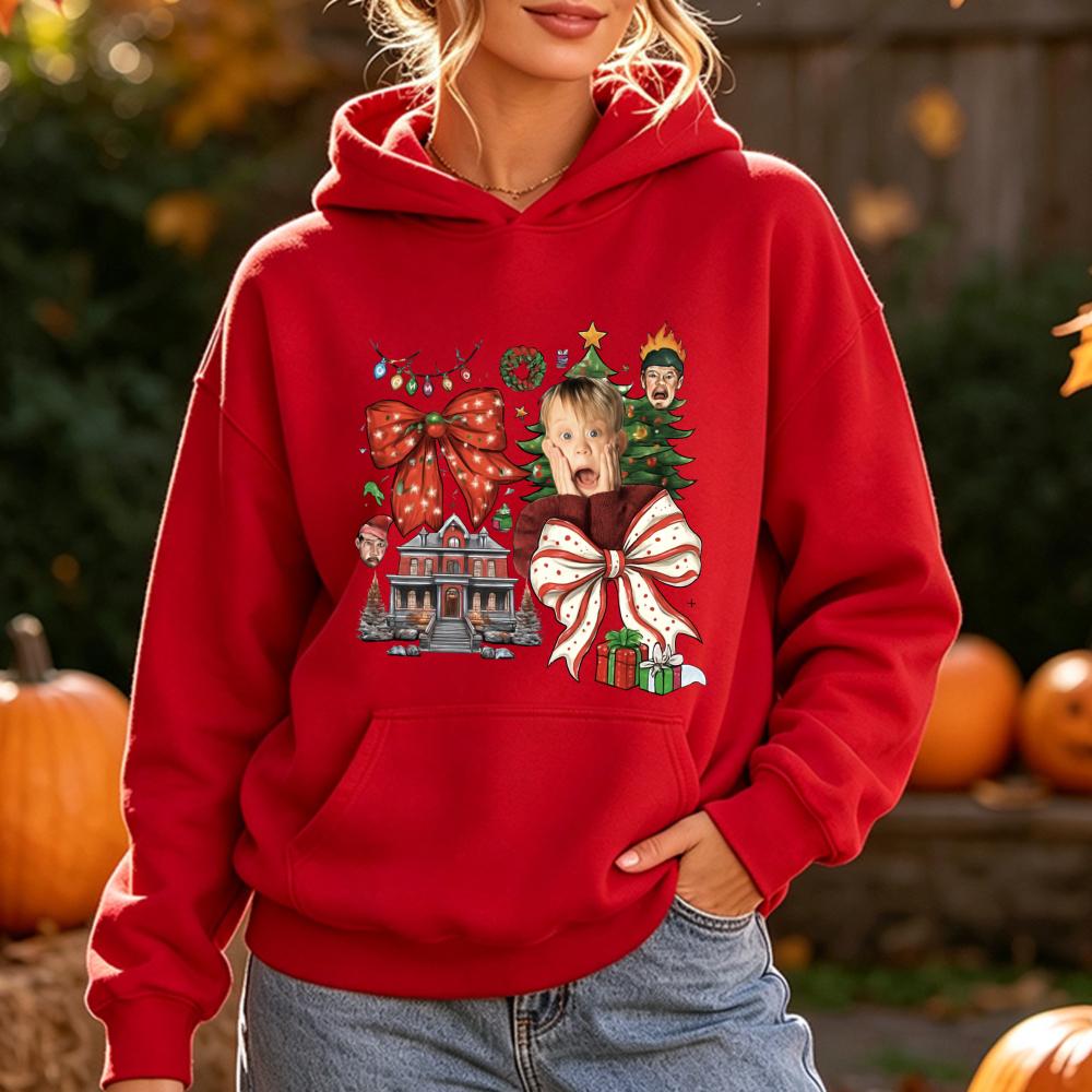 Funny Christmas movie pattern crying boy red ribbon printed hooded sweatshirt for autumn-winter festive retro casual wear