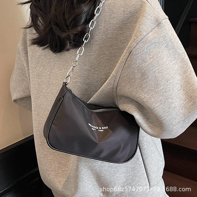 Oxford Cloth Underarm Bag 2025 New Texture Casual Chain Women's Bag Personalized One-shoulder Crossbody Small Bag
