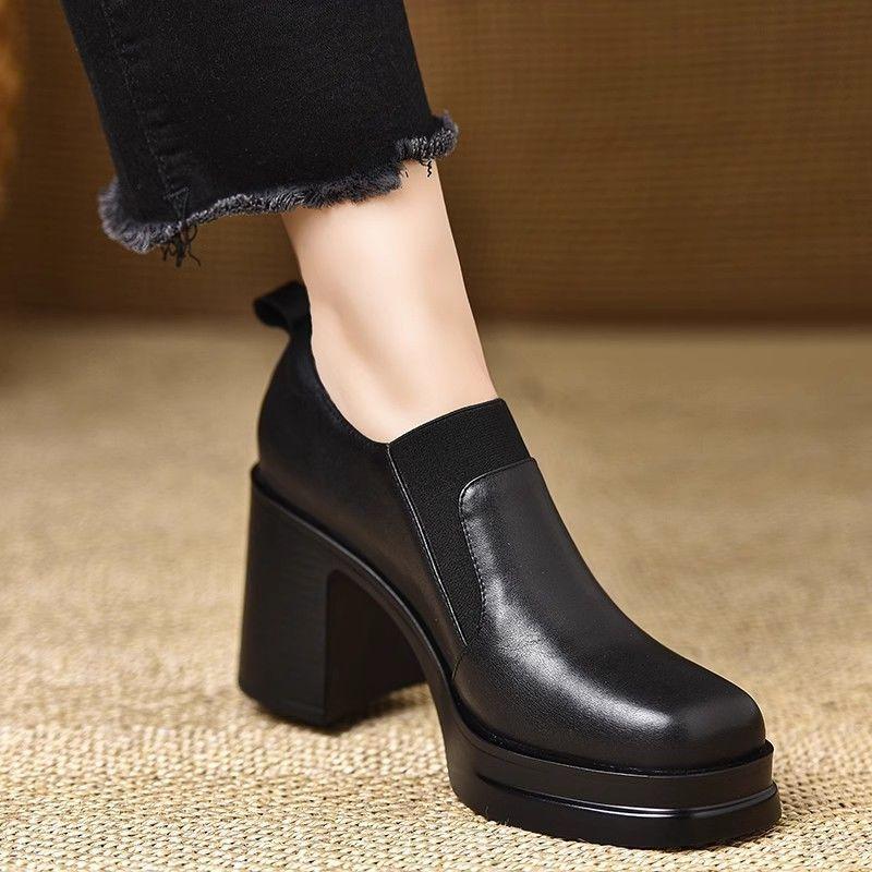 

Оригинальная мягкая кожа, головокружительная мода, туфли-лодочки с глубоким вырезом, весна 2025, новинка, на толстой подошве, водонепроницаемые, высокие каблуки, женский коровий велюр 36