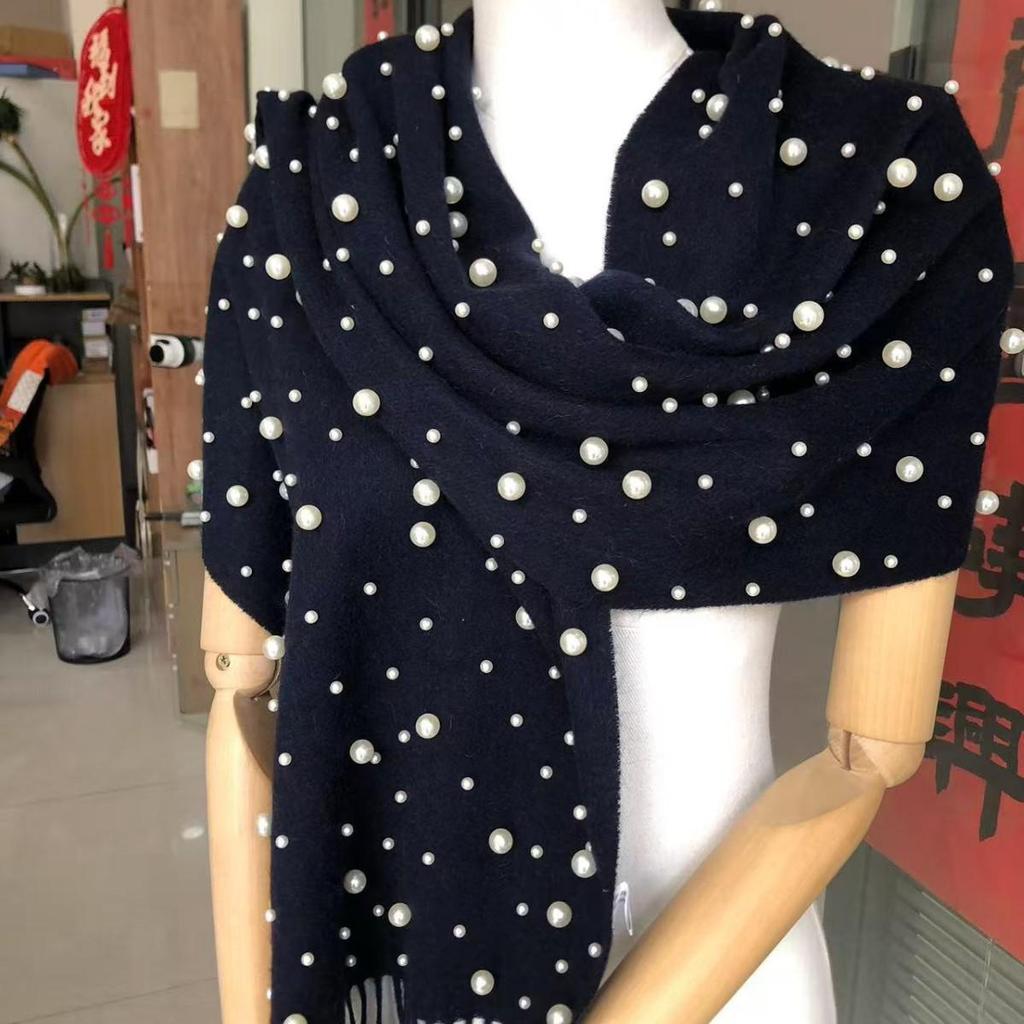 Dámský šátek/šála z čisté vlny s korálkovými třásněmi - Teplo perel DPW035