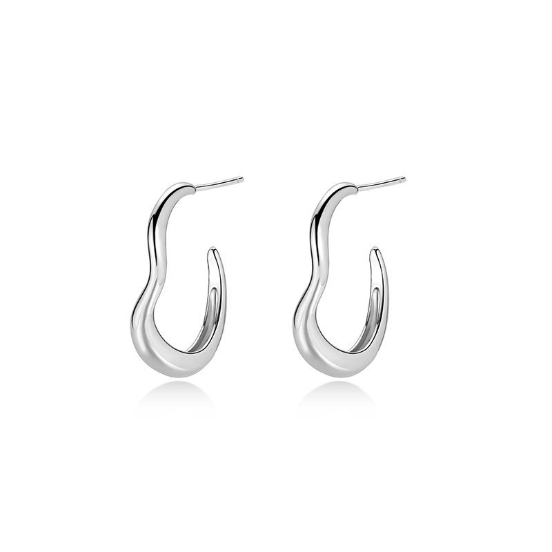 Femininity Simple Geometric Metal Glossy Twist Earrings Plain Ring C-Ear Jewelry