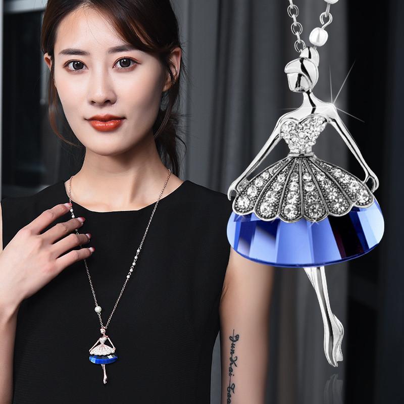 Exquisite Long Chain Rhinestone Necklace With Doll Charm For Womens Autumn And Winter Fashion