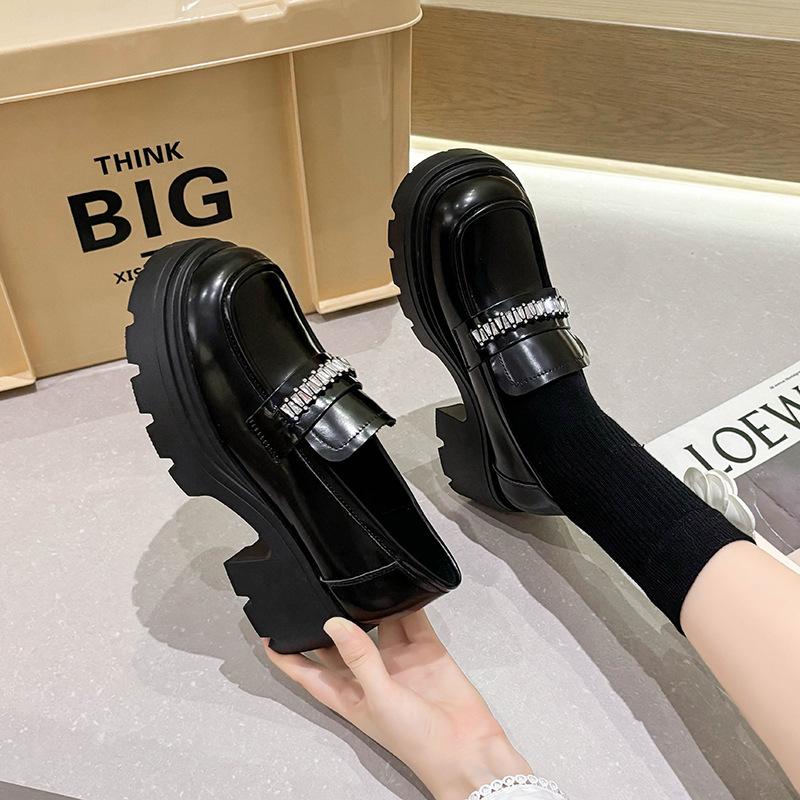 Patent leather rhinestone inner heightening loafers women's 2025 new autumn college style small leather shoes one pedal muffin single shoes