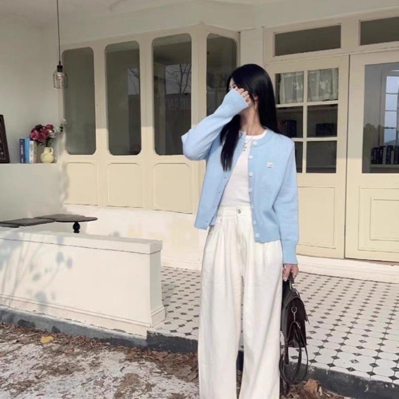 Long sleeved knitted cardigan for women's autumn and winter versatile short style westernized light blue sweater top