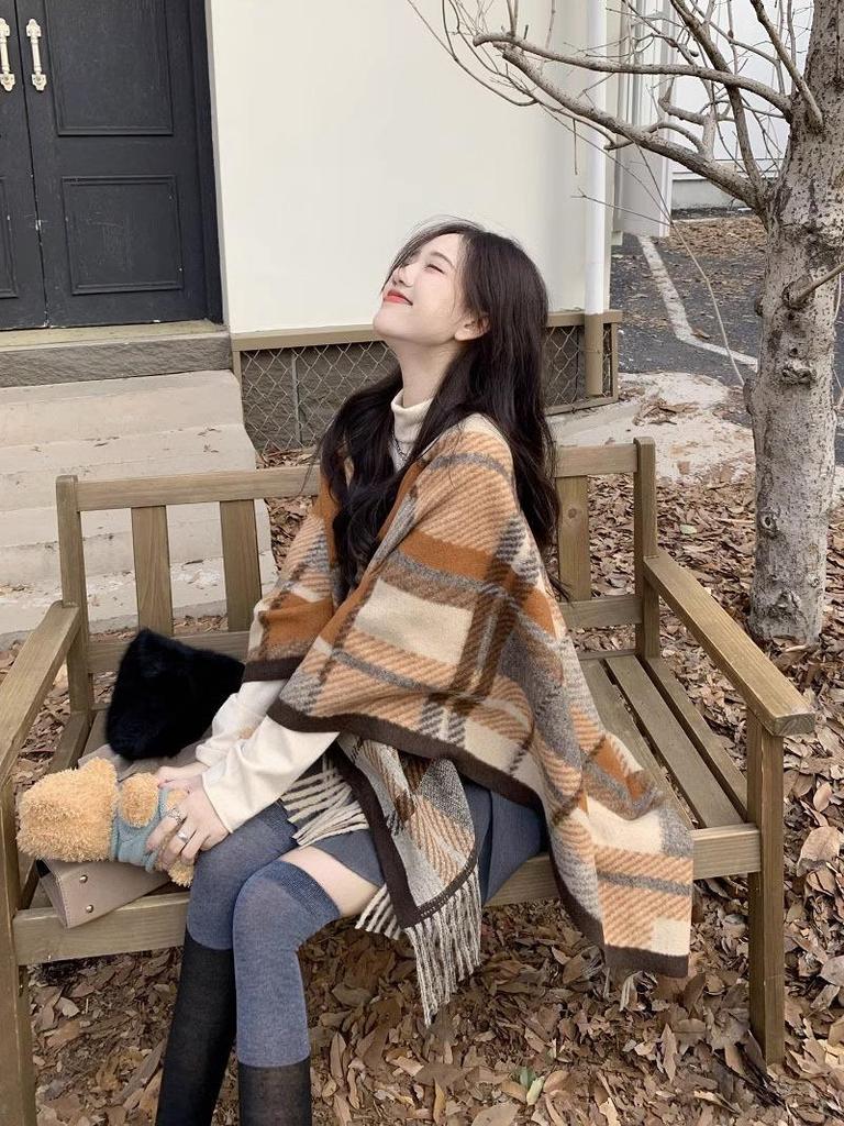 Korean Style Plaid Shawl Coat - Women's Spring/Autumn Cashmere-Feel Tassel Cloak