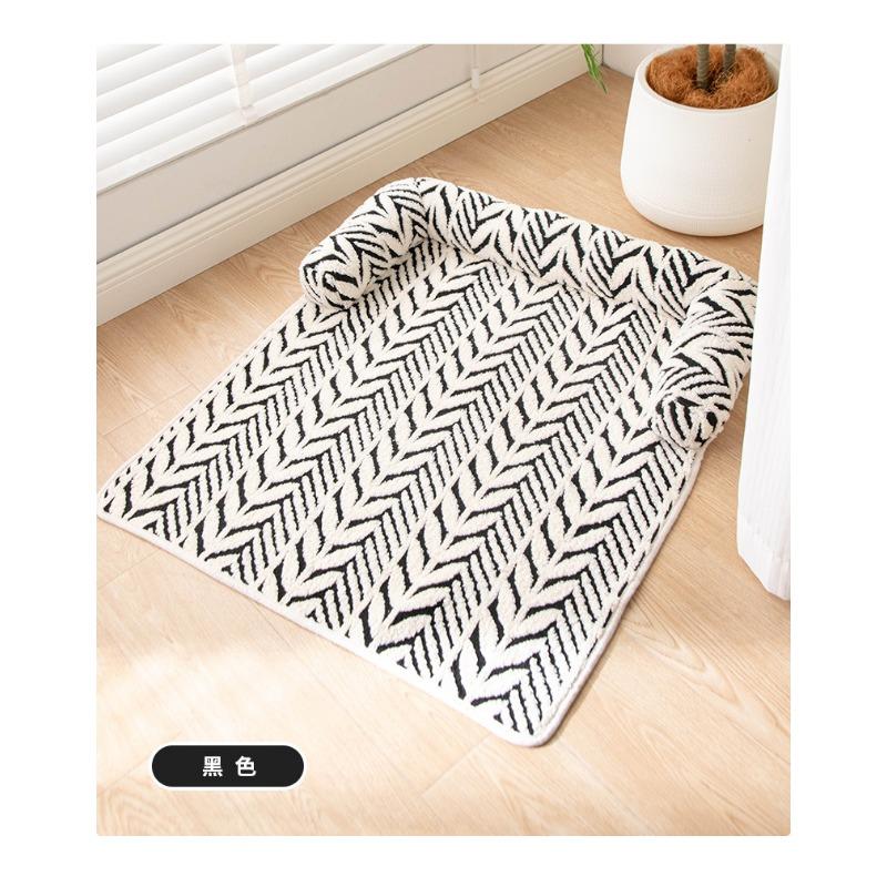 Pet Mat Cat and Dog Mat New Plush Thickened Anti-slip Sofa Pet Mat Kennel Dog Bed Pet Mat
