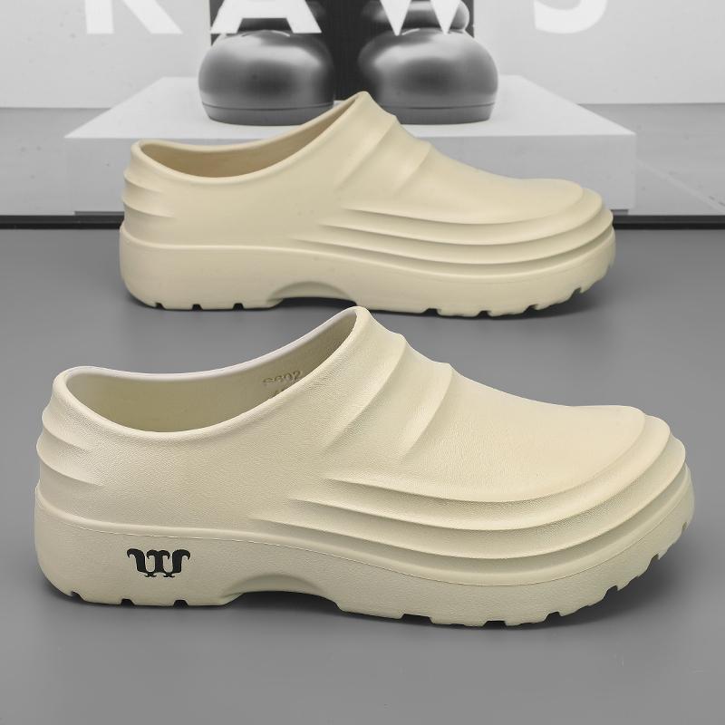 Fashion 2025 Men's Anti-slip Sandals Chef Shoes Men Working Shoes Waterproof Fashion Garden Shoes Clogs For Beach Slippers Size 36-48