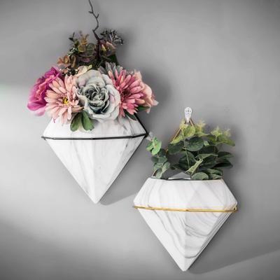 Plant Pot Geometric Shape Decorative Ceramic Wall Mounted Flowerpot for Home