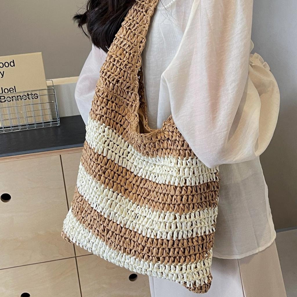 Beach Straw Bag New Summer Versatile Shoulder Armpit Bag Seaside Vacation Woven Tote Bag