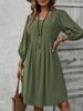 French Style Resort Dress: Spring/Summer 2026, Solid Color, Round Neck, Long Sleeve, Cotton-Polyester Mid-Length.