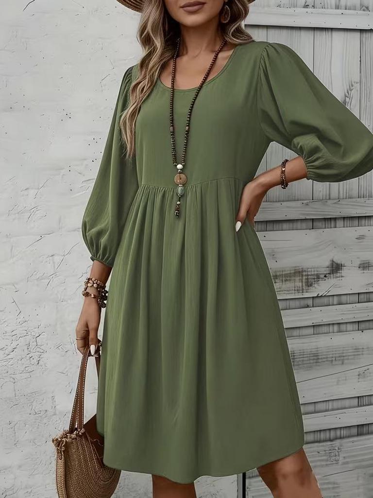 French Style Resort Dress: Spring/Summer 2026, Solid Color, Round Neck, Long Sleeve, Cotton-Polyester Mid-Length.