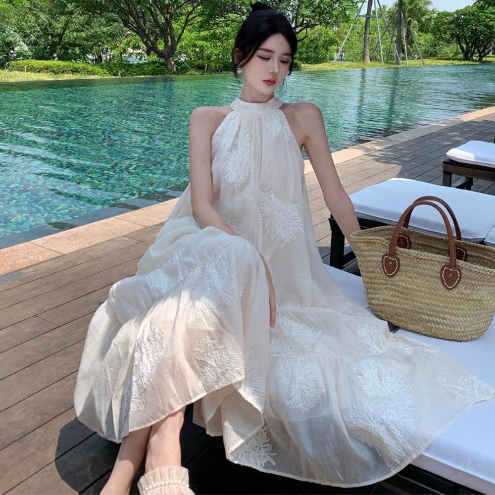 Temperament Bohemian Seaside Resort Style Sexy Loose Hanging Neck Character Embroidery Sleeveless Midi Dress Women Summer 2026