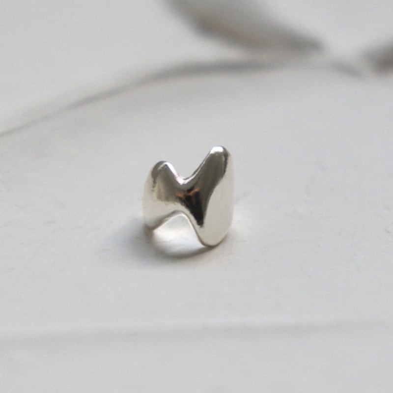 

REINDEER GROTTO EARCUFF 01 SILVER