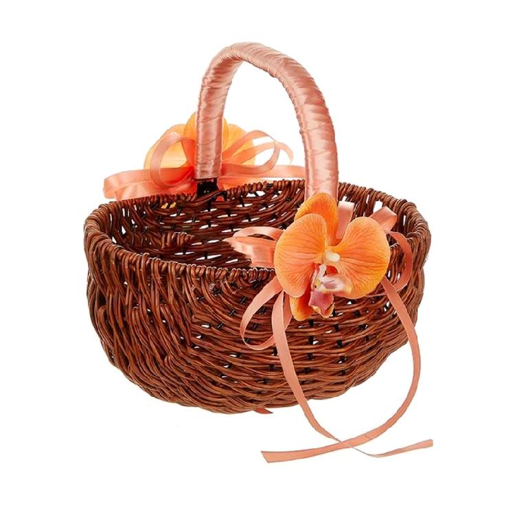 Fashionable Small Wicker Flower Girl Baskets with Pearls Detailing and Ribbon for Wedding Decoration and Candy Storage