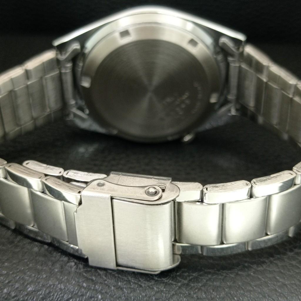 JAPAN VINTAGE REFURBISHED SEIKO 5 AUTOMATIC MENS WHITE DIAL WATCH a446170-1