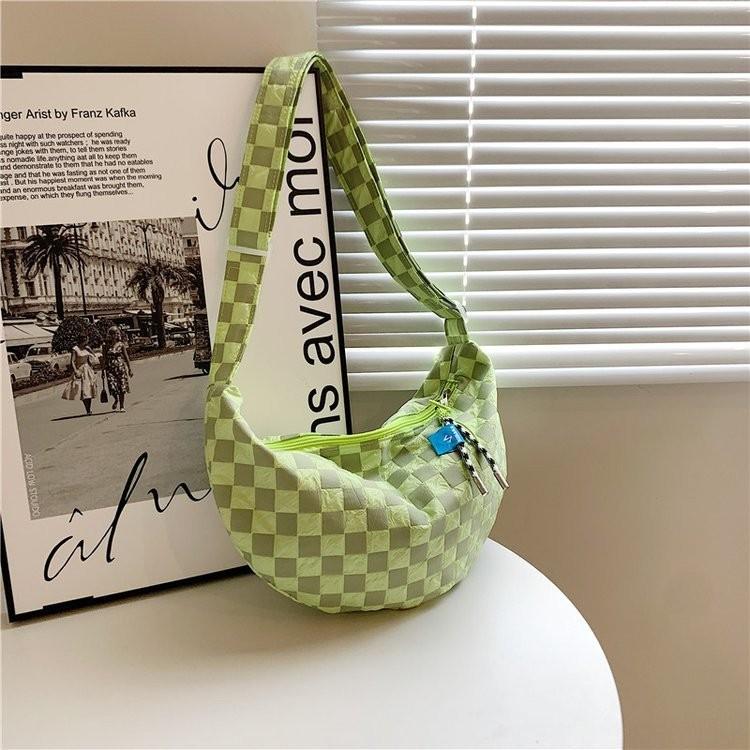 

Trendy Soft Canvas Dumpling Bag For Students Featuring A Chic Minimalist Design In Multiple Colors зелёный