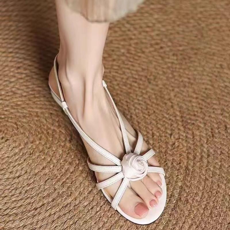 Fashion Word Buckle with Flower Low Heel Sandals Women 2025 Summer New External Wear Open Toe Roman Women's Shoes