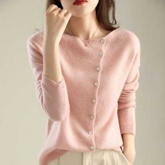 Women's Thickened Cashmere Sweater: Double-Strand Loose Short Knit, Round Neck, Warm Base Layer, Regular Shoulder.