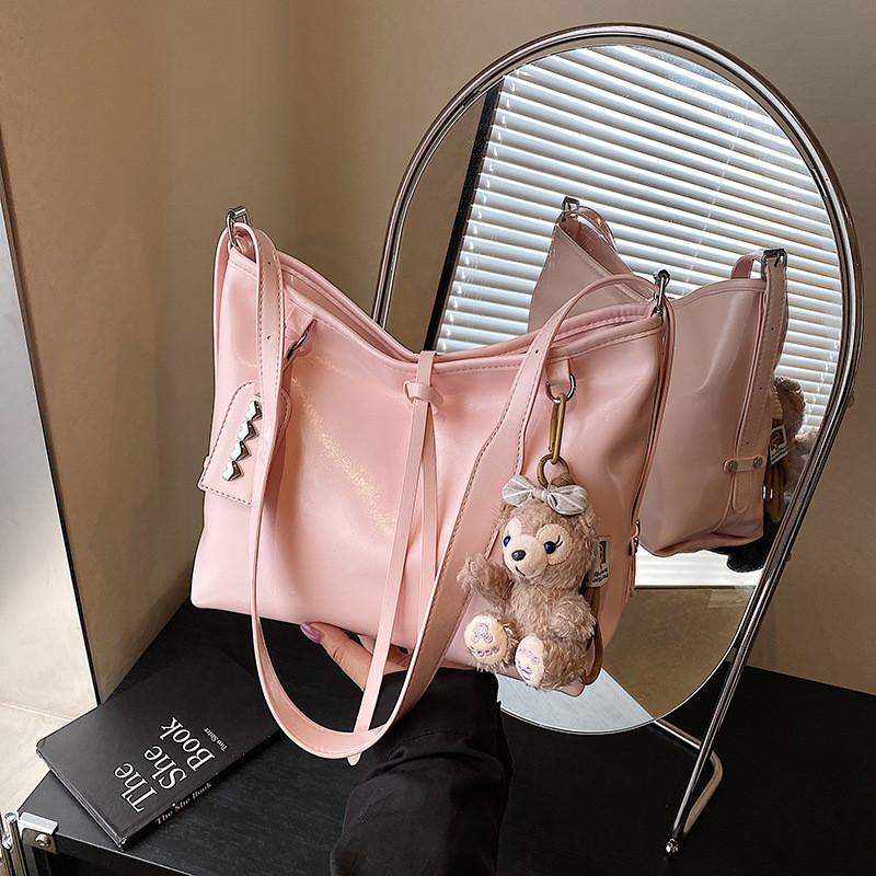 Duffy Pendant Large Capacity Pu Shoulder Bag For Women With Inner Zip Pocket For Work