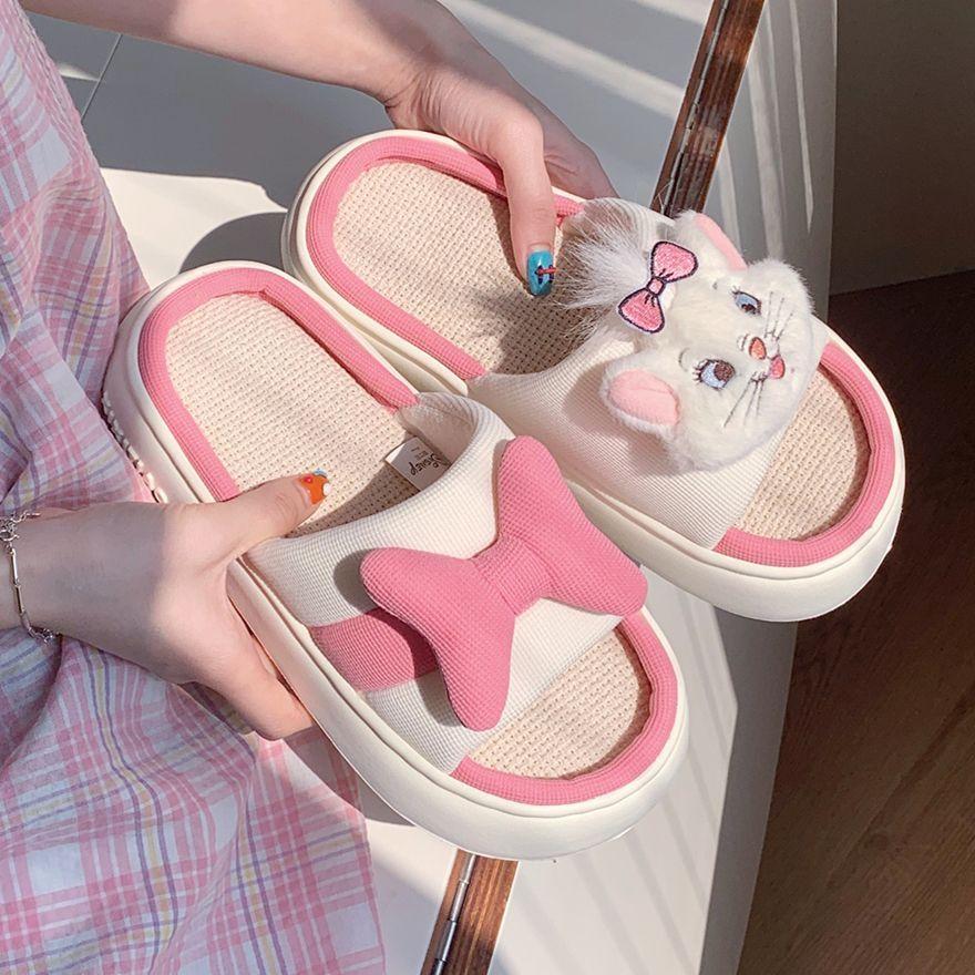 

Lovely girls platform slippers with pig pink linen shoes for women 2025 new cloud slides Beach flipflops 36-37