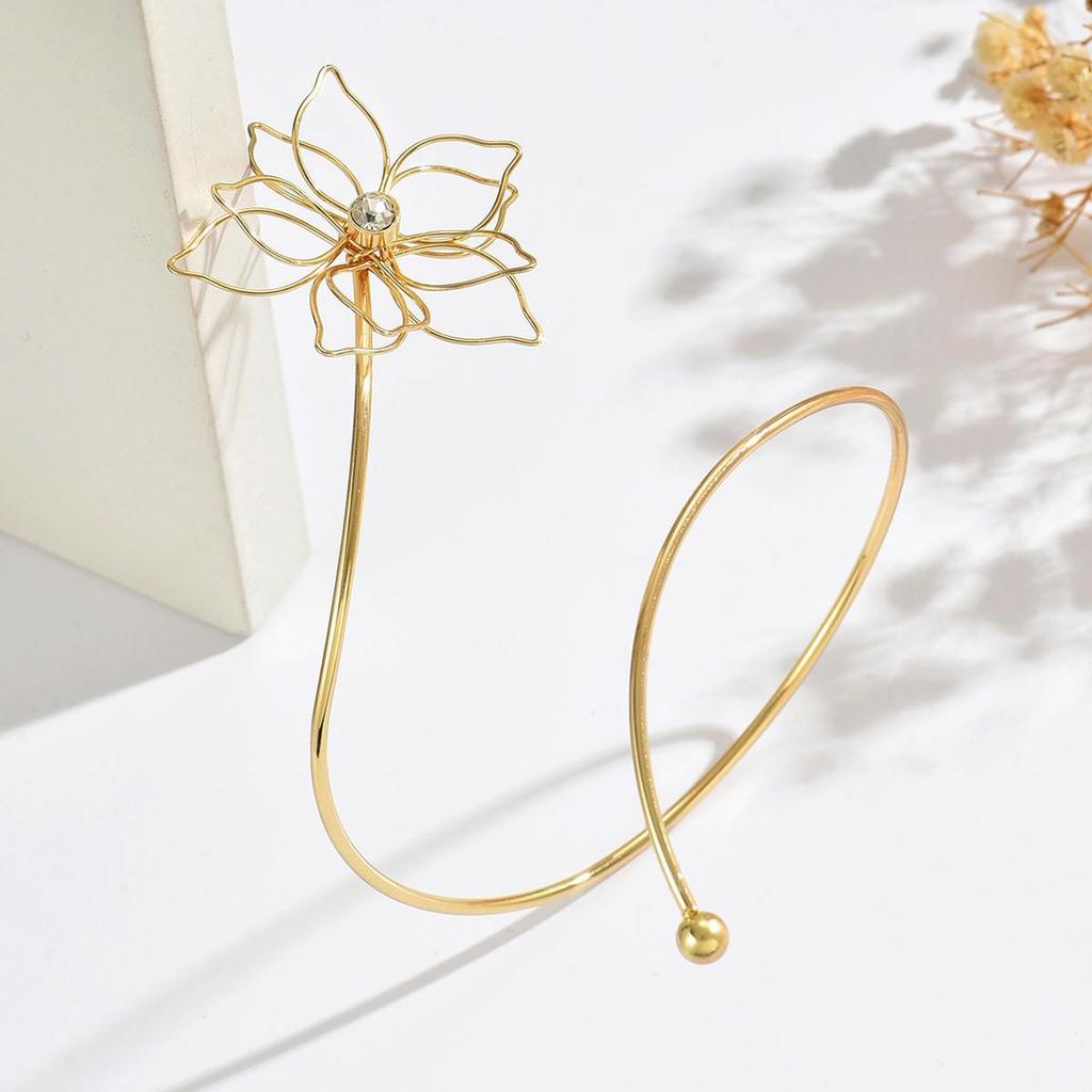 European-American Style Open Armlet: Trendy, Unique, and Elegant Cold-Style Bracelet.