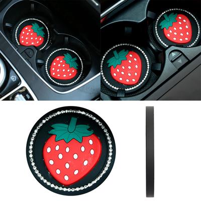Mit Diamanten besetzte Auto-Getränkehaltermatte Rundes Silikon Anti-Rutsch-Pad mit Erdbeer-Cartoon-Design für Fahrzeug für Frauen Männer