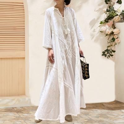 Abito estivo primaverile da donna Cinturino con lacci Nappa A-line Abito lungo retrò a maniche lunghe con ricamo floreale Scollo a V alla caviglia Abito lungo da spiaggia