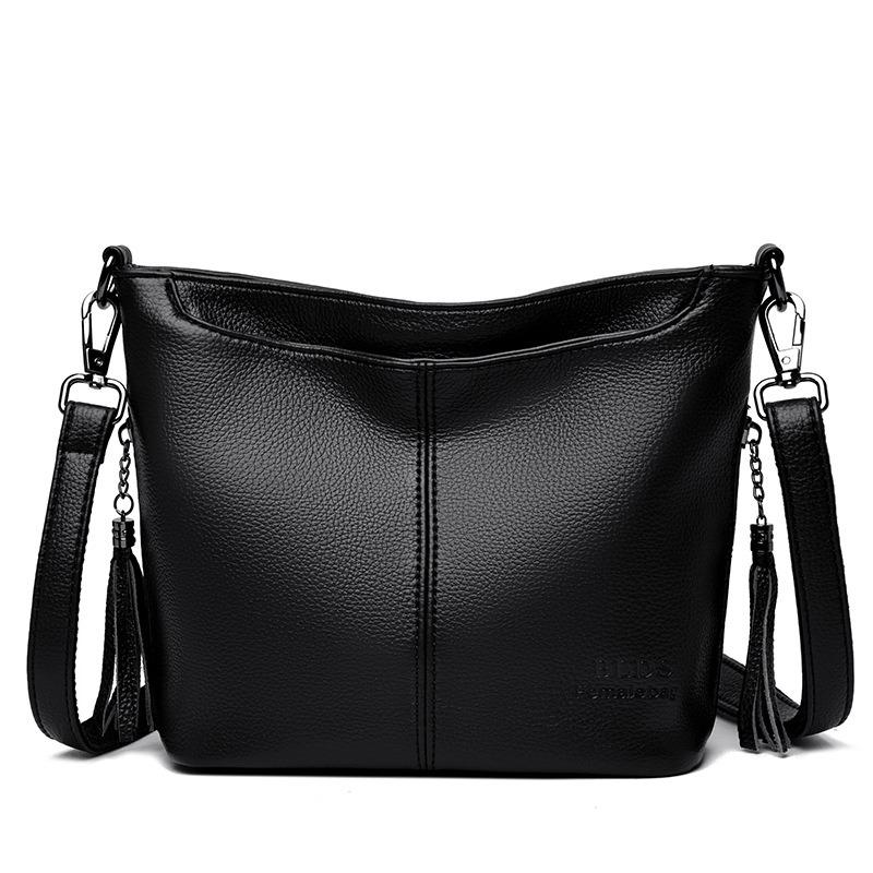 Spring and Summer New Tassel Mother Bag Fashionable and Simple Shoulder Messenger Bag Large Capacity Bucket Bag