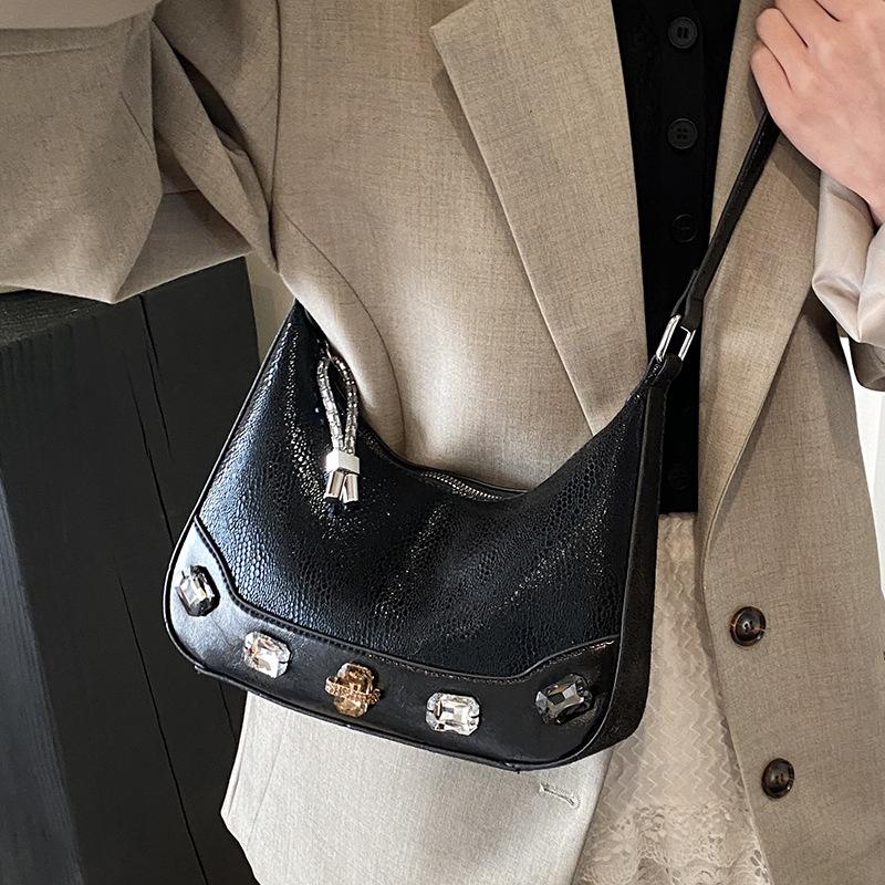 This Year's Popular French Niche High-end Sense Diamond-encrusted Underarm Crescent Bag Versatile Fashion Temperament Single Shoulder Messenger Women'