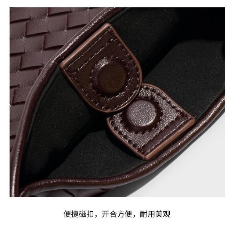 New Niche Sardines Handwoven Bag Hand-carried Dumpling Bag Casual Versatile Portable Shoulder Messenger Bag