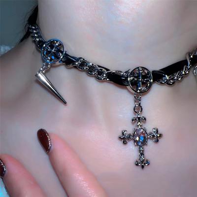 Punkový Tmavý Vítr Diamantový Kříž Náhrdelník Šperky Spice Girl Goth Všestranný Niche Design Řetízek na krk Klíční kost Řetízek