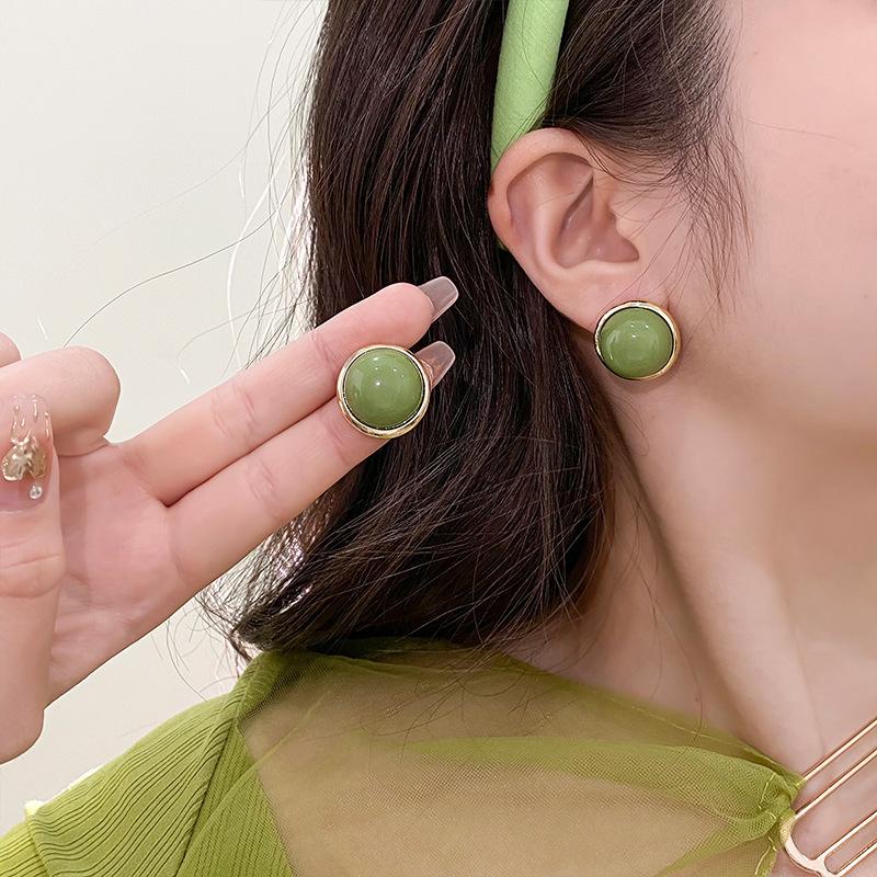 Big Round Avocado Green Stud Earrings Minimalist Trend Statement Brincos for Women Geometric Party Wedding Girl Gifts
