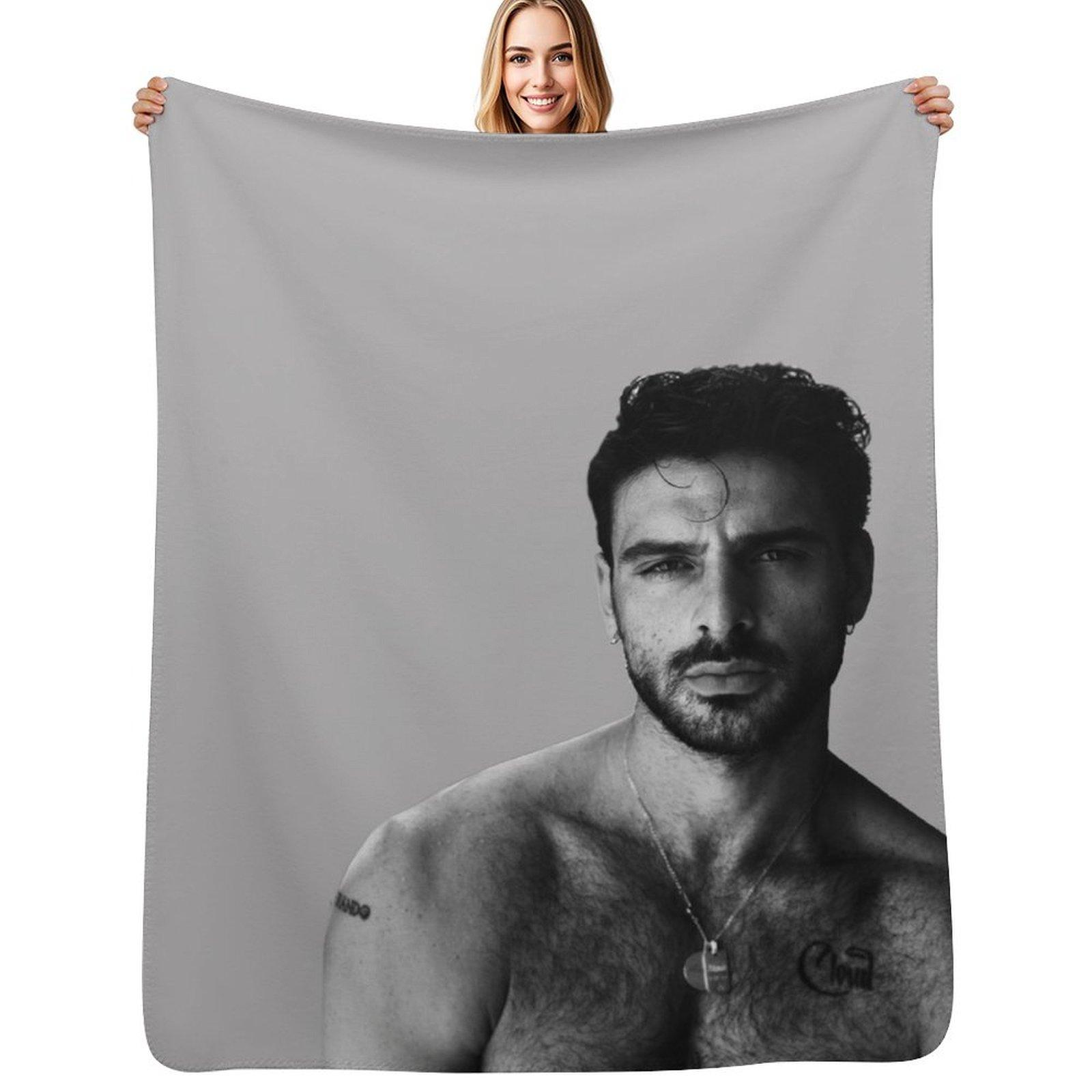 365 days - Netflix movie - Michele Morrone Throw Blanket Shaggy Furry Soft Blanket for Bedroom Living Room Size: 75*100cm, Weight: 230 GSM