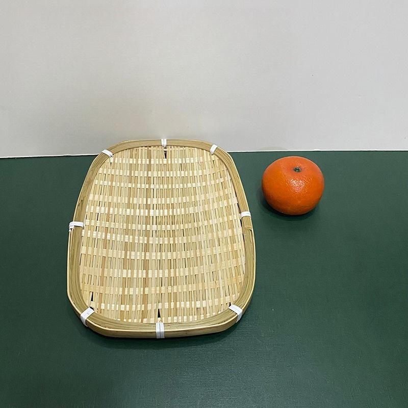 1Pc Handmade Woven Fruit Snack Basket Bamboo Basket for Outdoor Patio Garden Picnic Home Kitchen Dining Room Living Room Halloween Gift Christmas Gift