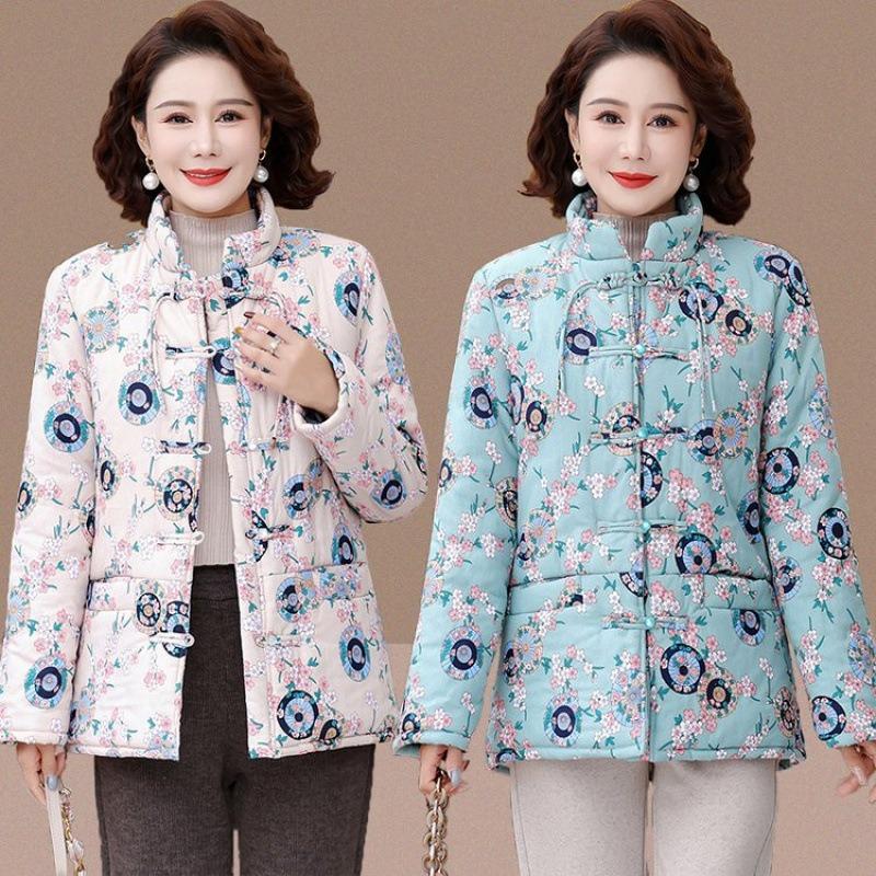 Women's small padded jacket winter new retro padded jacket piled and thickened padded jacket padded jacket buckle