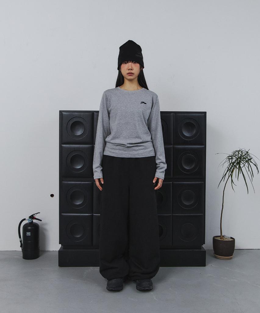Tansanmageunesyum Pony Hotfix Long Sleeve (Gray)