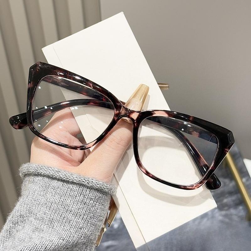 Fashionable Square-Frame Blue Light Blocking Presbyopia Glasses Large Frames Comfortable High-Definition Women Reader Eyewear 0 To +4.0