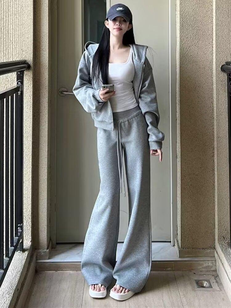 Women's Korean-Style Velvet Sports Suit: Autumn/Winter Casual Loose Hoodie Jacket & Pants Set