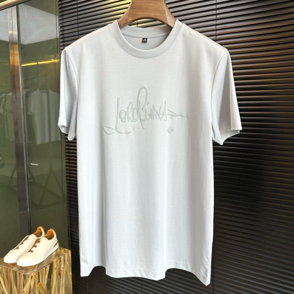 

Итальянская летняя модная брендовая повседневная футболка с коротким рукавом и принтом, однотонная, простая, унисекс, облегающая, с коротким рукавом 4XL