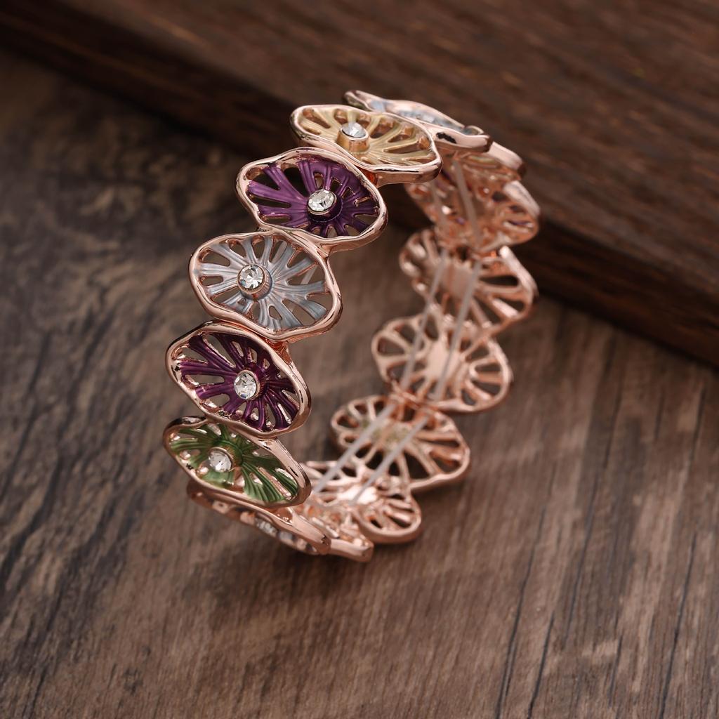 New oval petal splicing diamond bracelet, color painting oil women's high-end alloy elastic bracelet