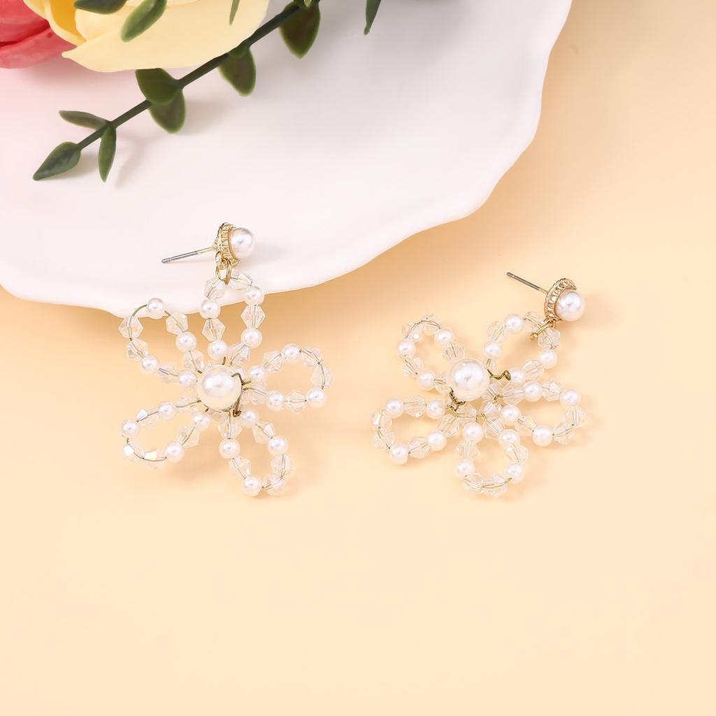 Korean Wedding Style Handmade Beaded Hollow Three-dimensional Flower Earrings, Sweet and Fresh Imitation Pearl Fairy Earrings