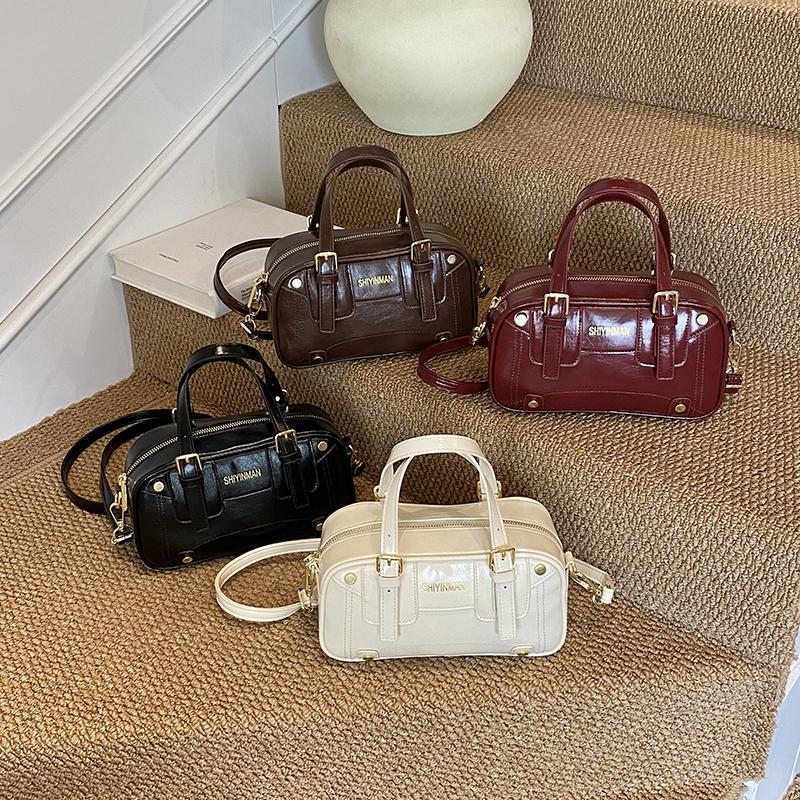 Bowling Bag Women's Handbag Autumn and Winter Large-capacity Bag Crossbody Women's Versatile Commuter Bag Single Shoulder Portable