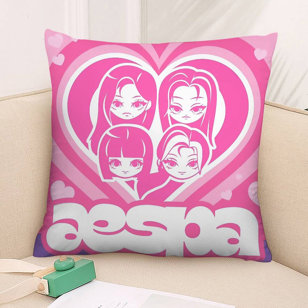 Kpop A-AespaS-K-Karina Poszewka na poduszkę Kwadratowy Dwustronny Nadruk Poszewka na poduszkę na sofę Domowa Dekoracja sypialni Prezent