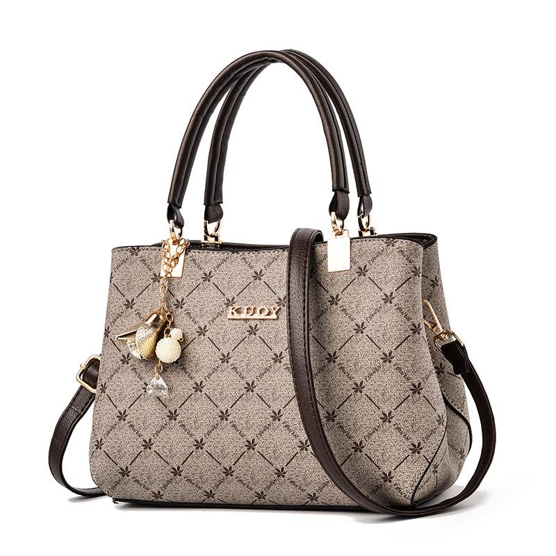 New Bag, Large Capacity Women's Handbag, Stylish and Versatile, Single Shoulder Crossbody Bag
