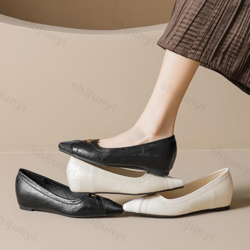 Woman Flat Shoes Fashion Pointed Toe Elegant Metal Flower Decoration Slipon Shallow Shoes Comfortable Soft Height Increase Flats